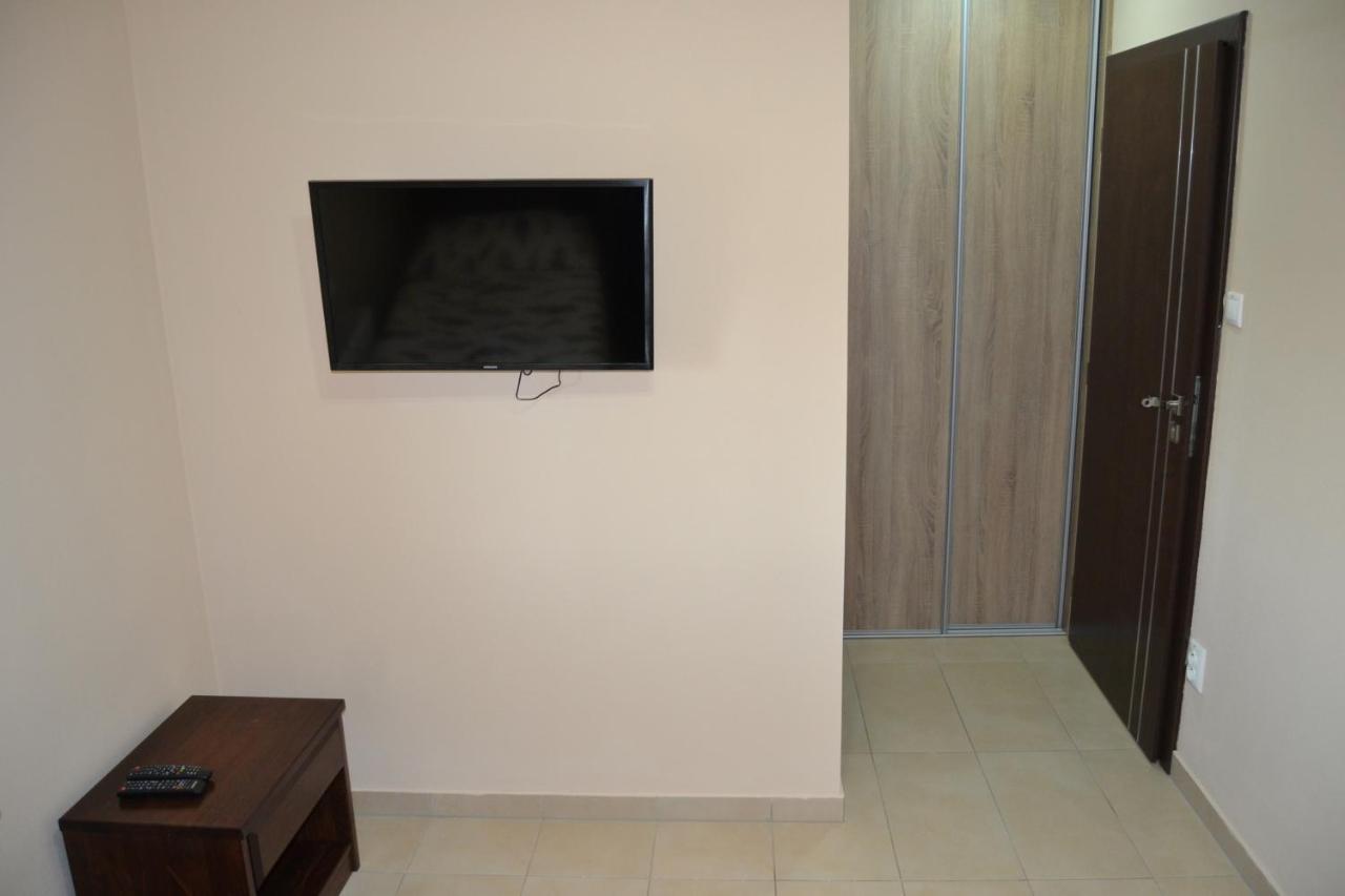 Restauracia-Penzion Altana Ludanice Zewnętrze zdjęcie